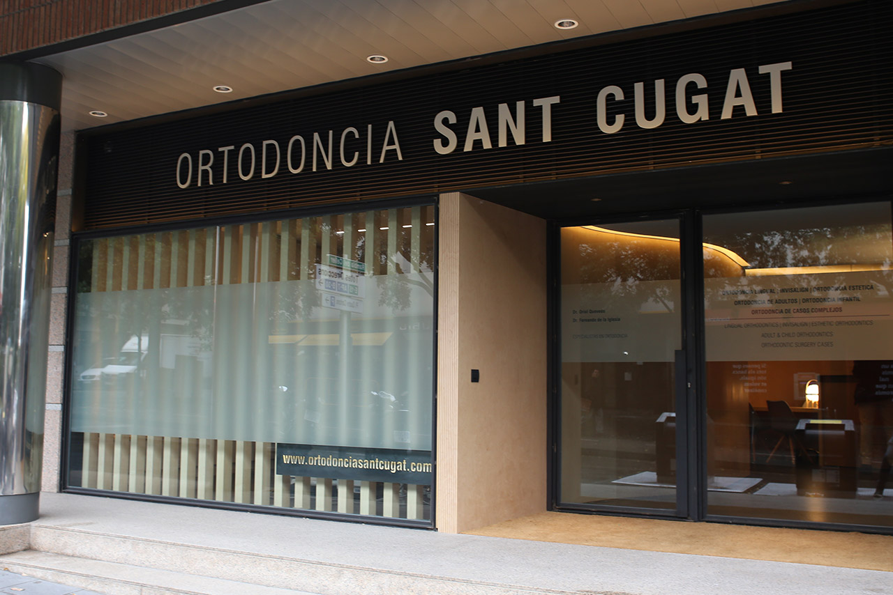 Invisalign Barcelona Clínica Ortodoncia Tres Torres instalaciones clínica Sant Cugat